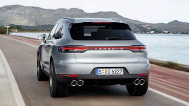 Porsche Macan S - rear tracking