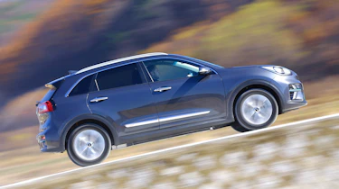 Kia e-Niro - side