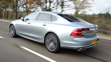 Volvo S90 T8 - rear