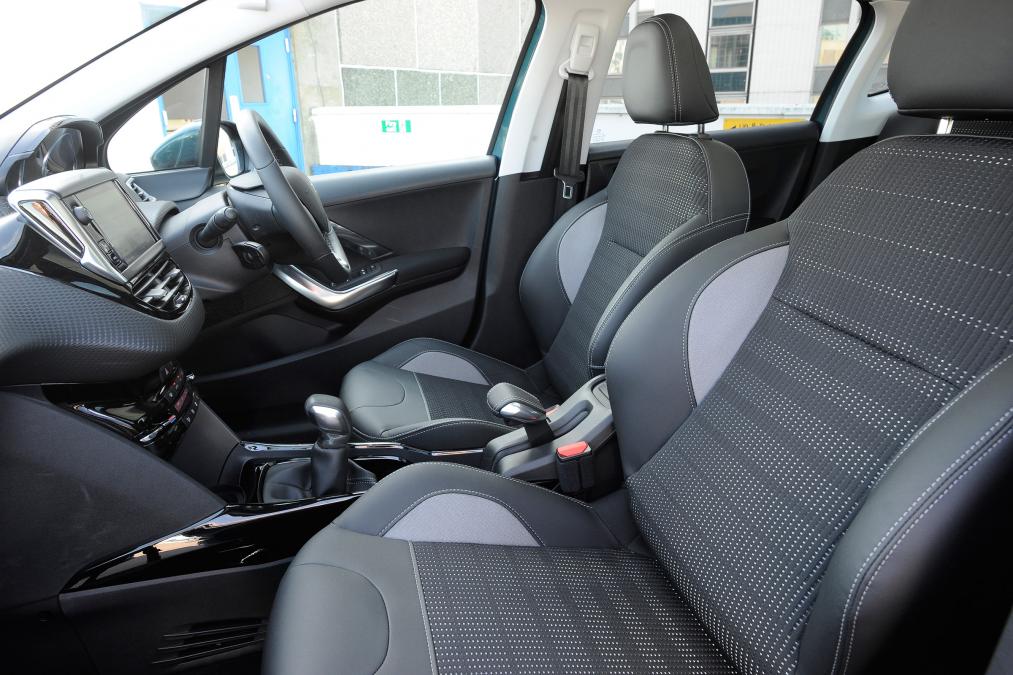 Used Ford EcoSport - front seats