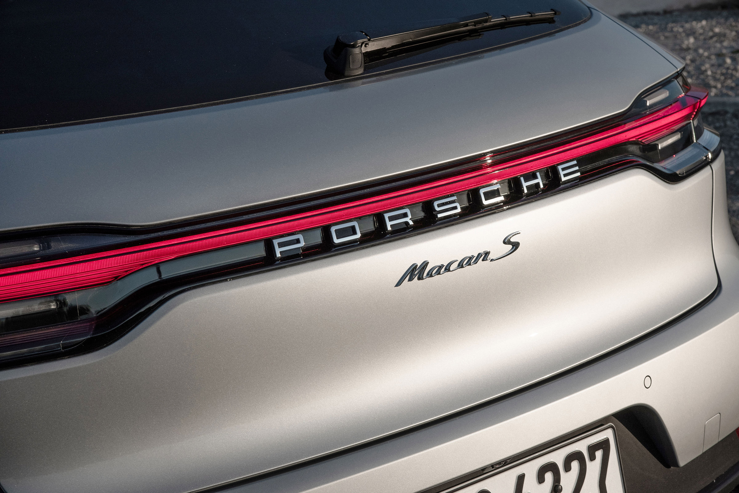 Porsche Macan S - rear light