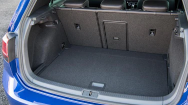 Used Volkswagen Golf R - boot
