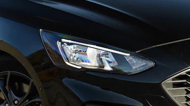 Ford Focus Estate - front light