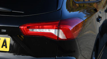 Ford Focus Estate - rear light