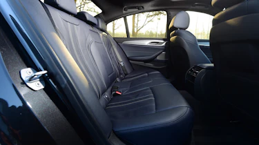 BMW 530e - rear seats