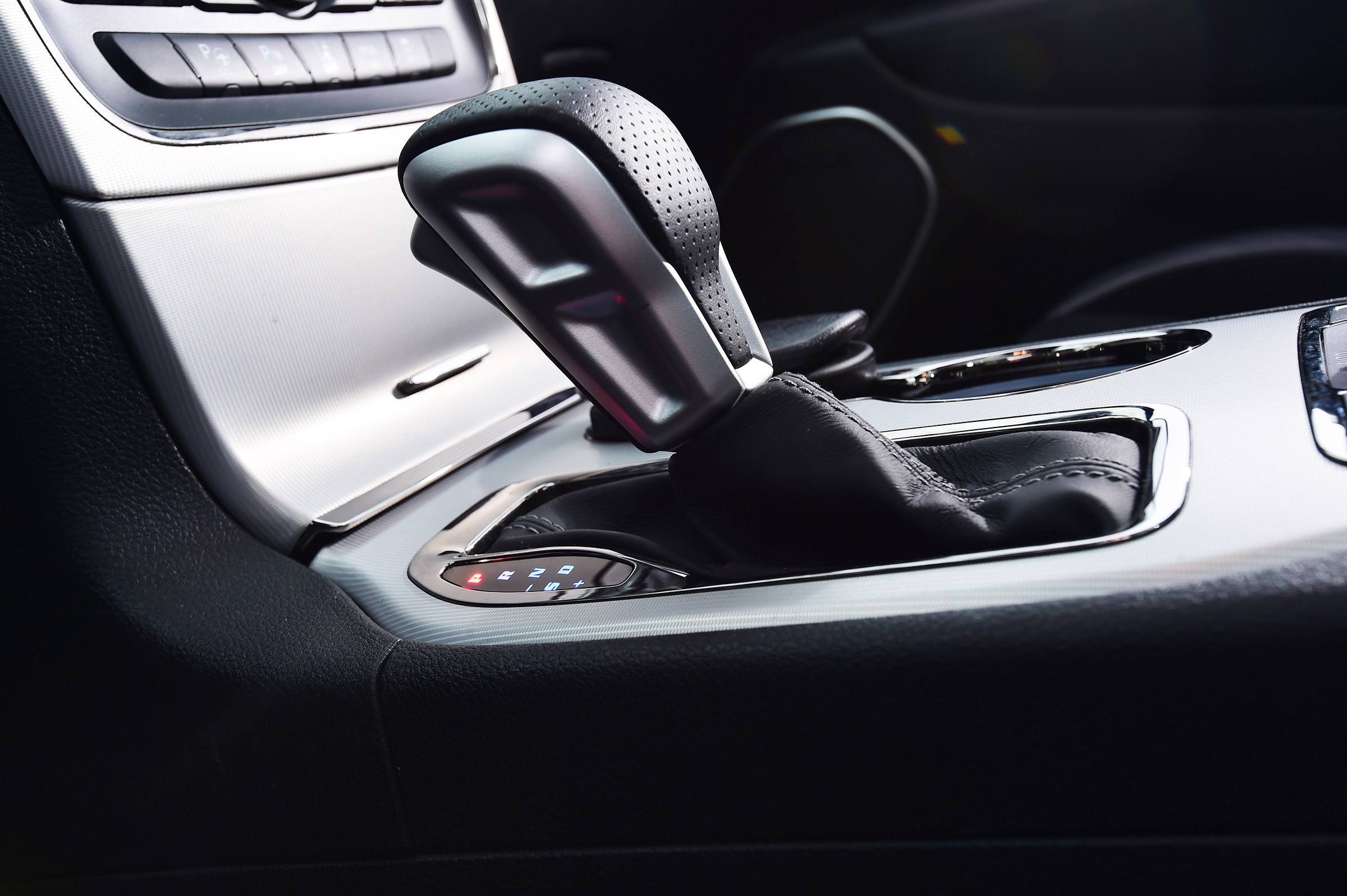 Jeep Grand Cherokee Trackhawk - transmission