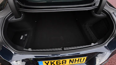 BMW 8 Series - boot