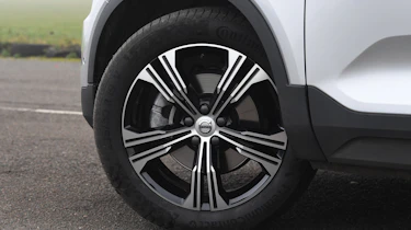 Volvo XC40 T4 - wheel