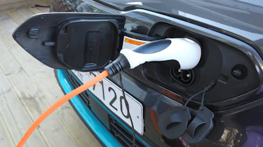Kia e-Niro - plugged in