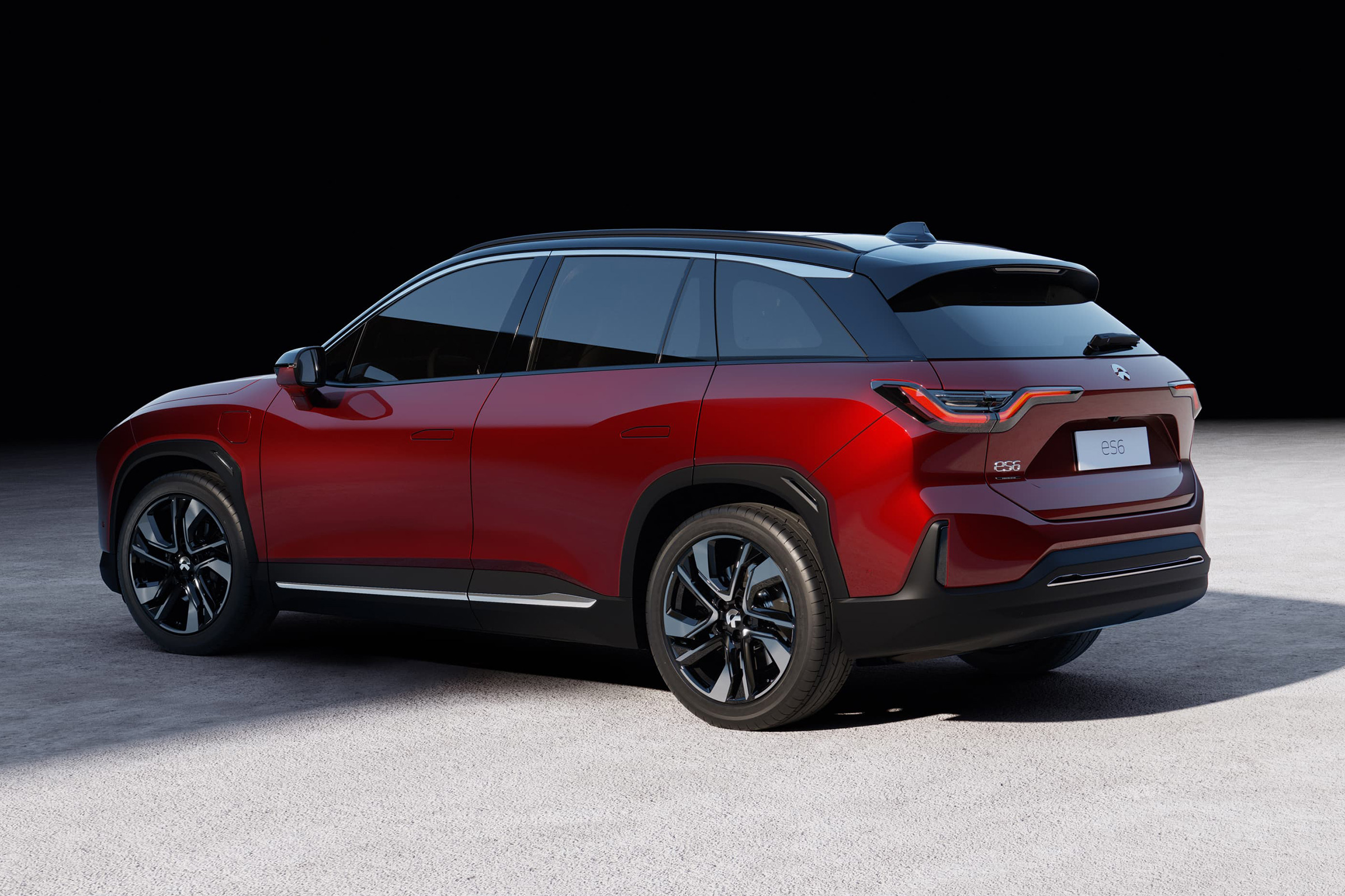 NIO ES6 - rear 3/4