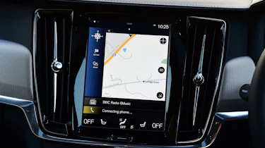 Volvo S90 T8 - sat-nav