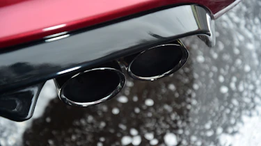 Jeep Grand Cherokee Trackhawk - exhaust