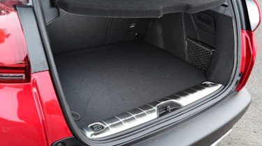 peugeot 2008 boot