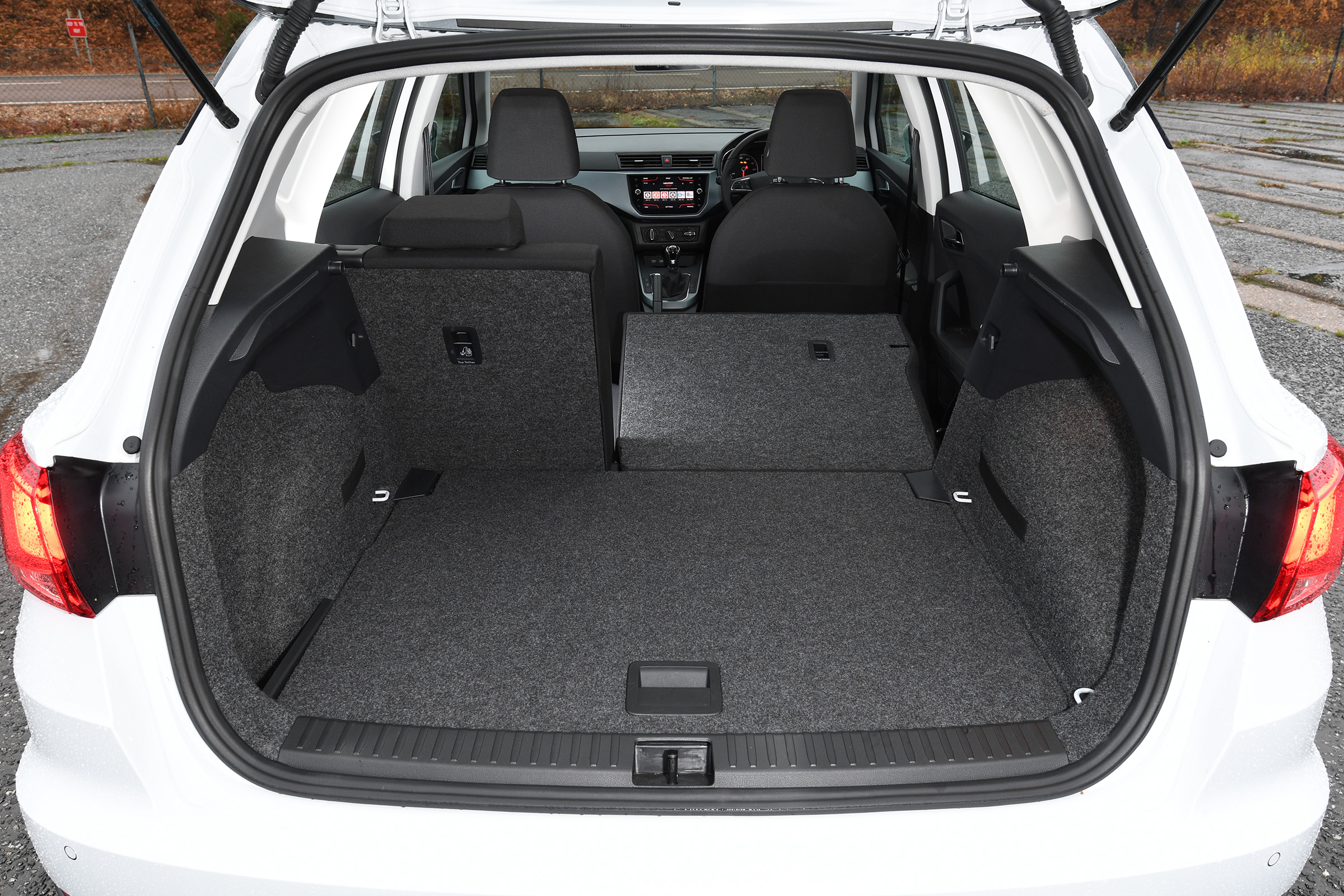 seat arona boot