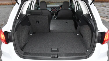 seat arona boot