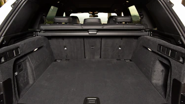 bmw x5 m50d boot