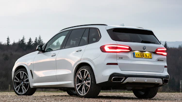 bmw x5 m50d static rear