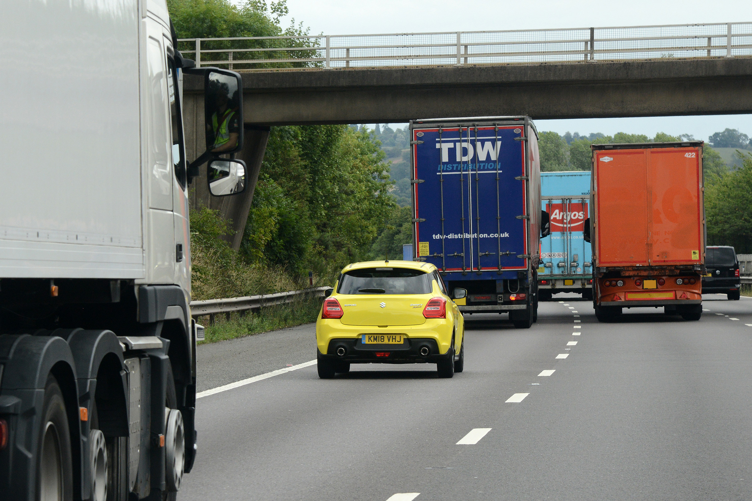 Tailgating feature Suzuki swift sport motorway driving