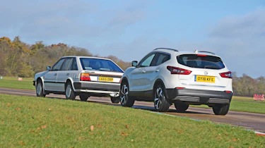 Nissan Bluebird vs Nissan Qashqai - rear