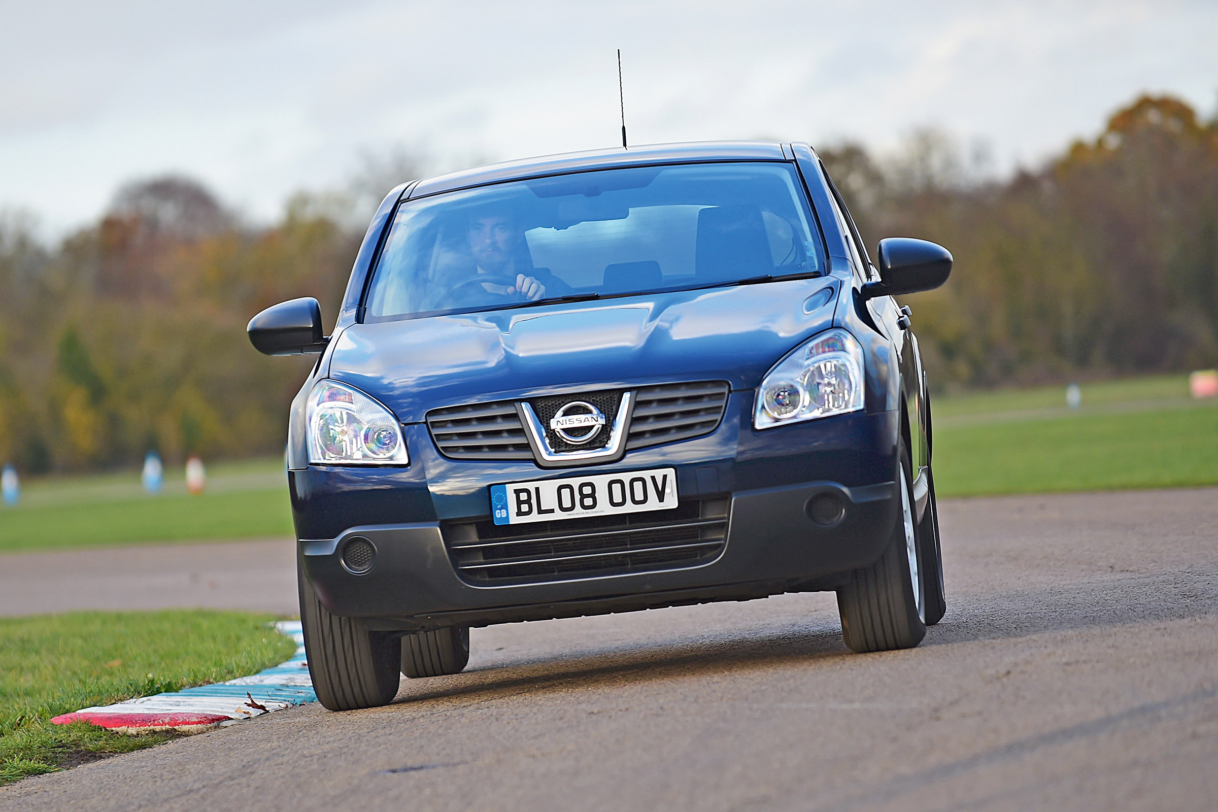 Nissan Qashqai Mk1 - front