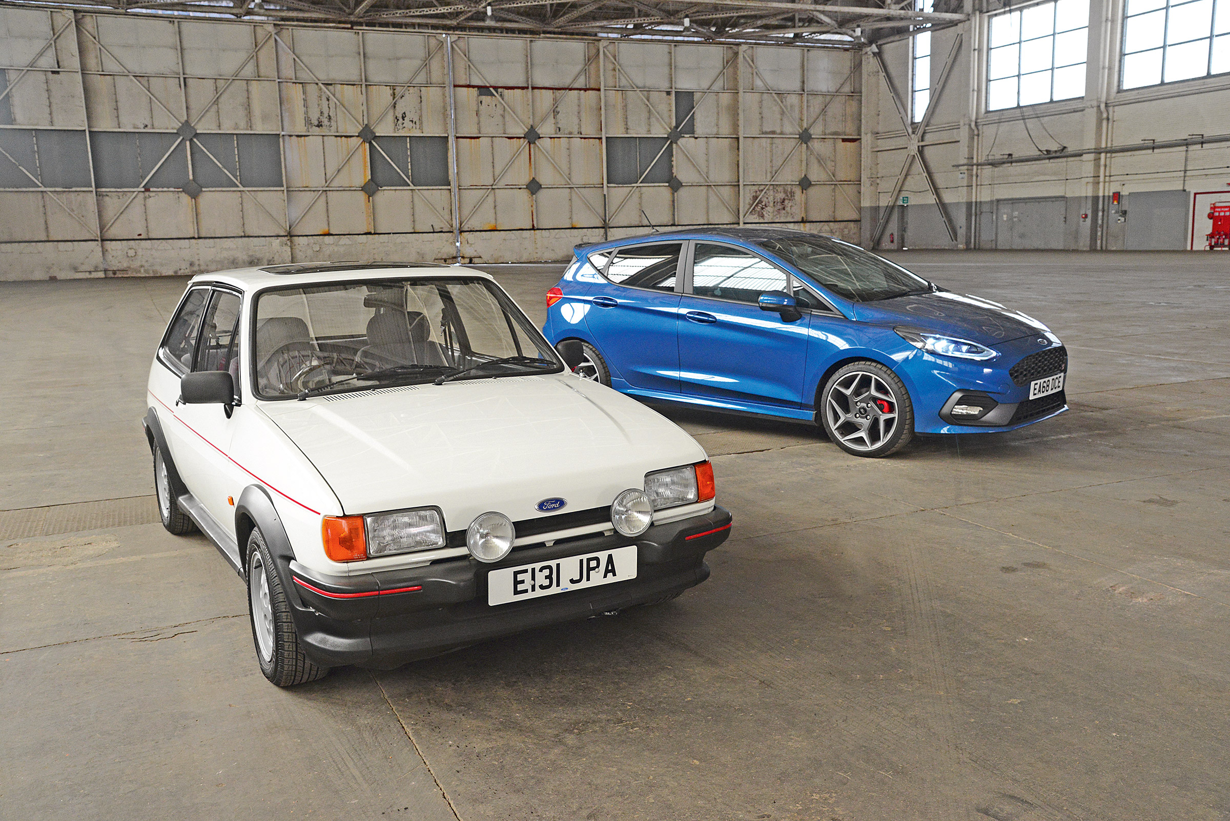 Ford Fiesta XR2 vs Ford Fiesta ST - head-to-head