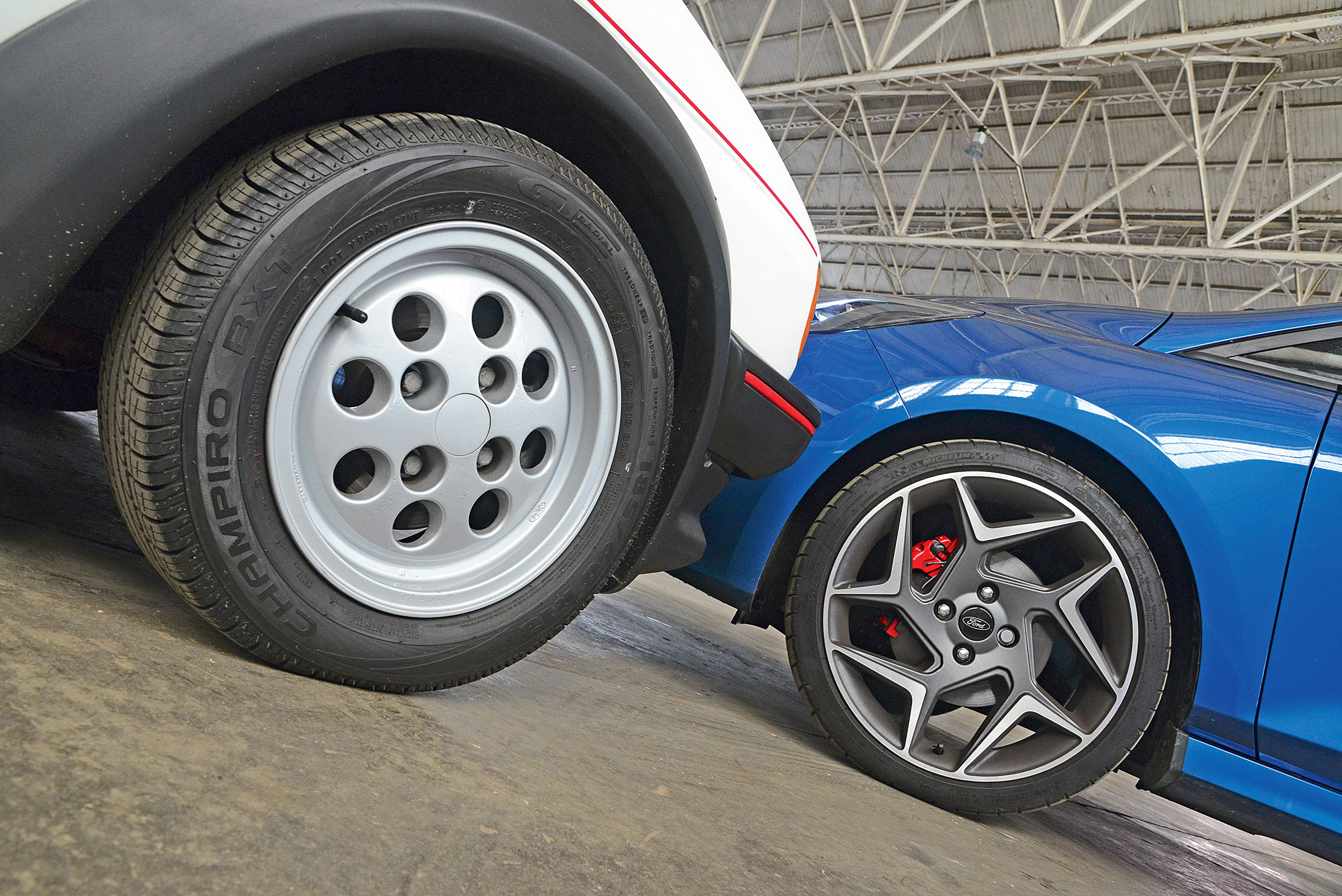Ford Fiesta XR2 vs Ford Fiesta ST - wheels