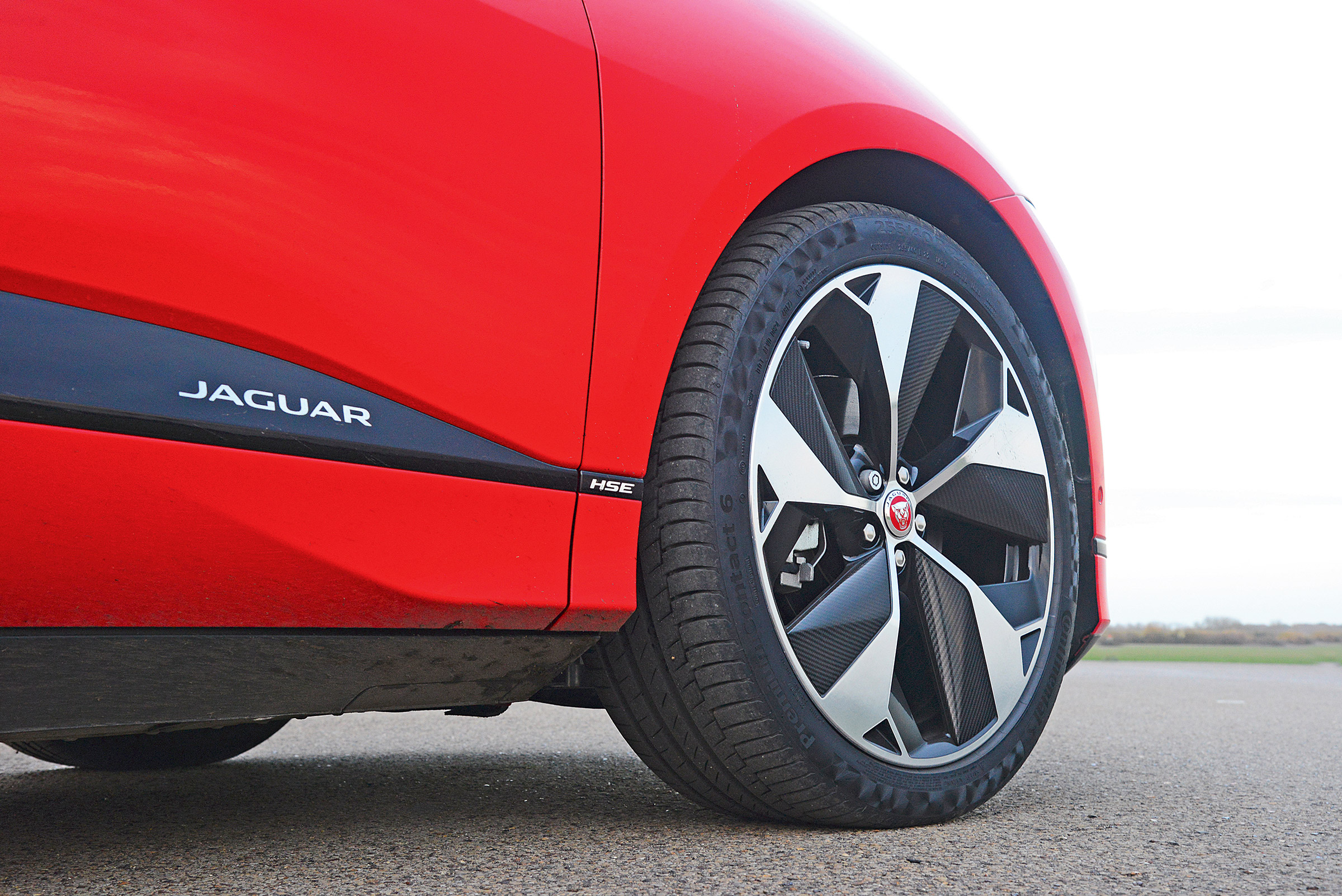Jaguar I-Pace - wheel