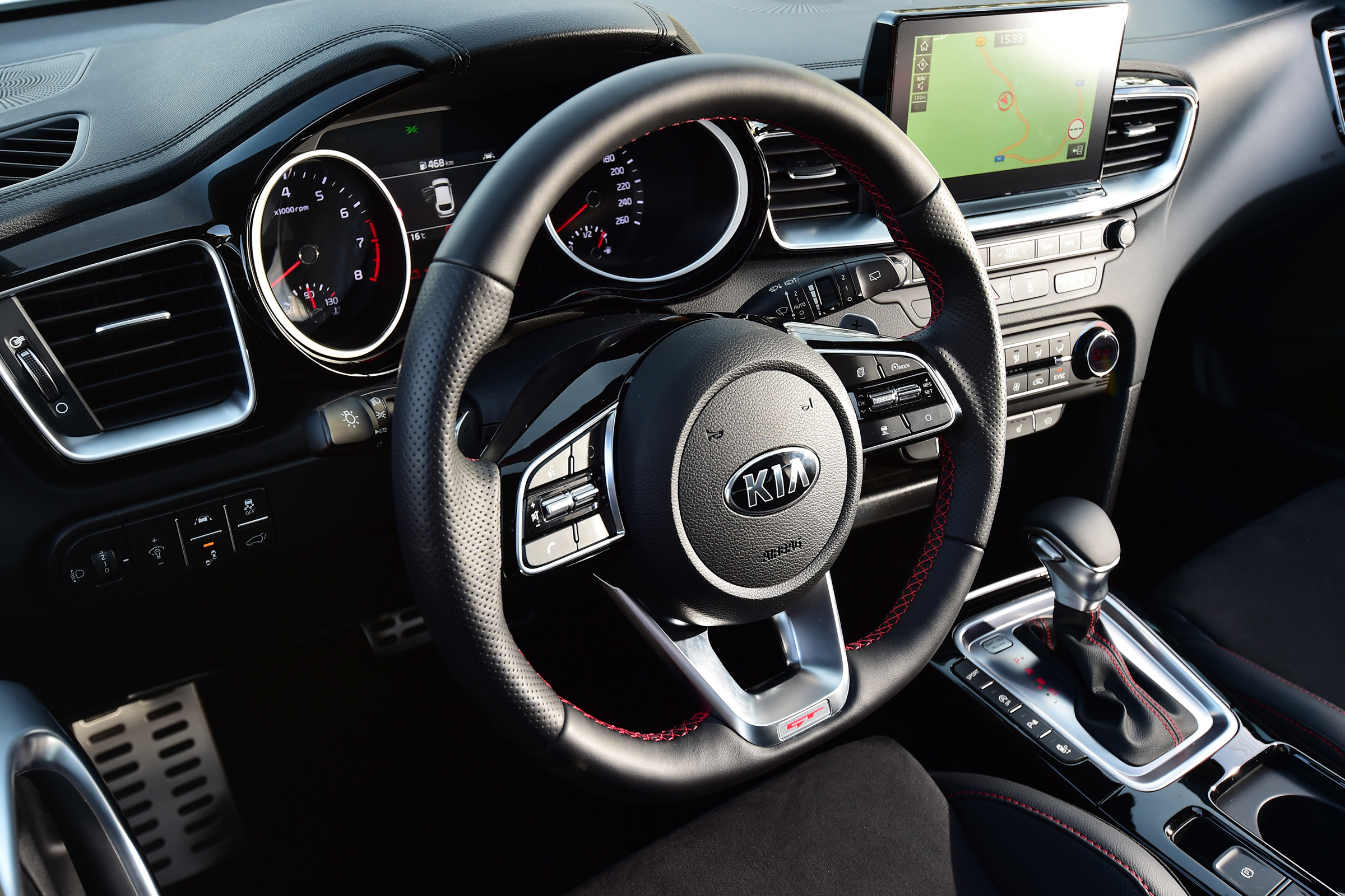 kia proceed gt prototype interior steering wheel