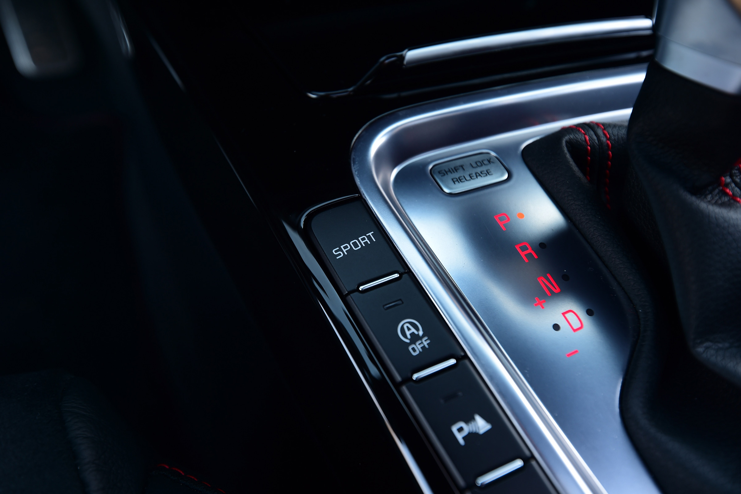 kia proceed gt prototype interior switchgear