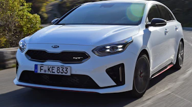 kia proceed gt prototype tracking front