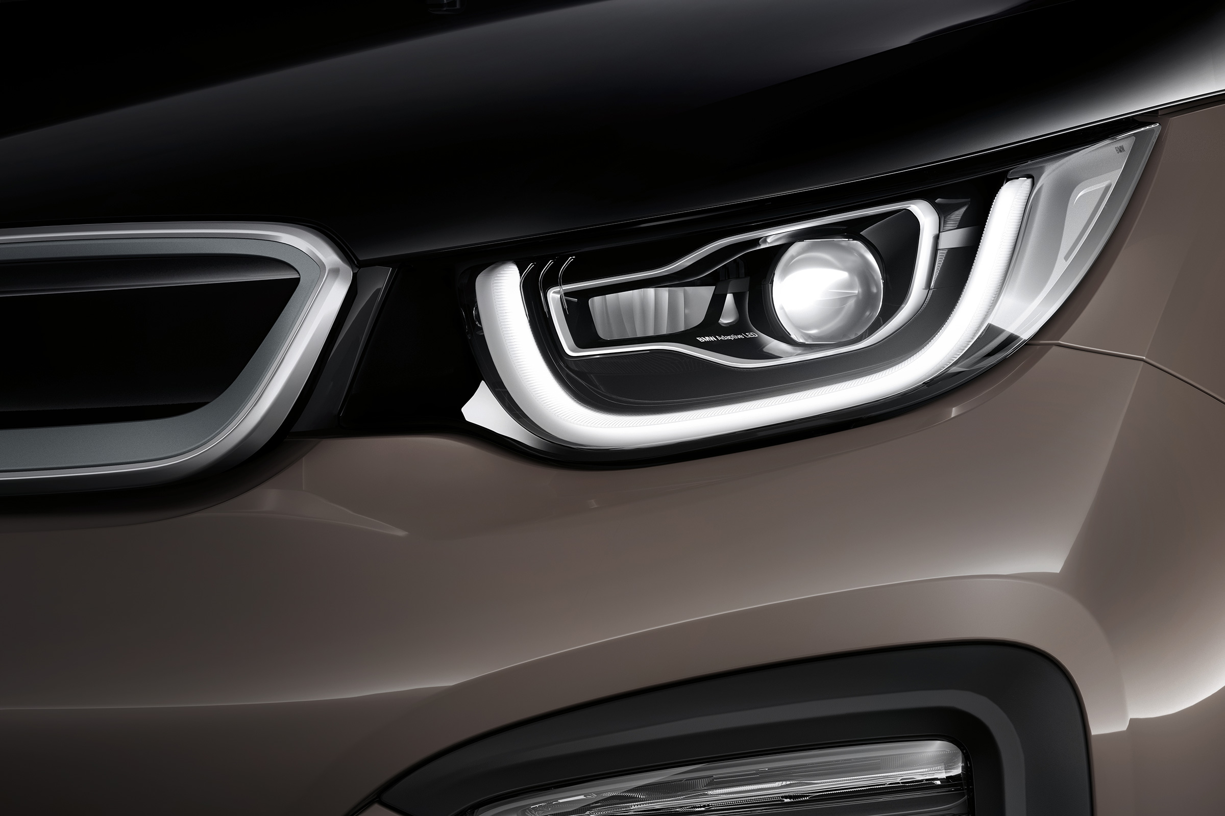 BMW i3 120Ah - headlight
