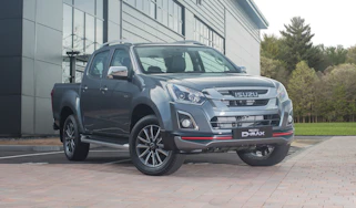 Isuzu D-Max Utah V-Cross front quarter
