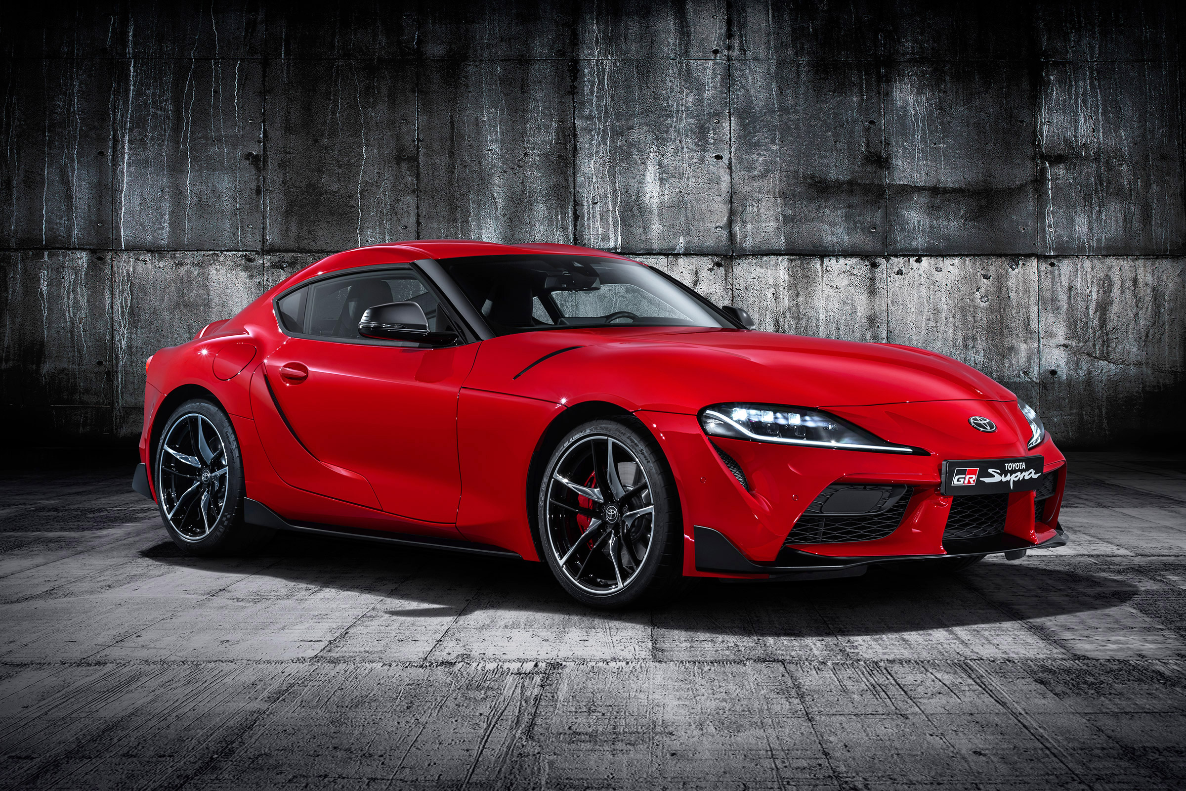 Toyota Supra - red front