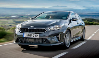 Kia Proceed - front