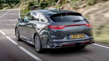 Kia Proceed - rear