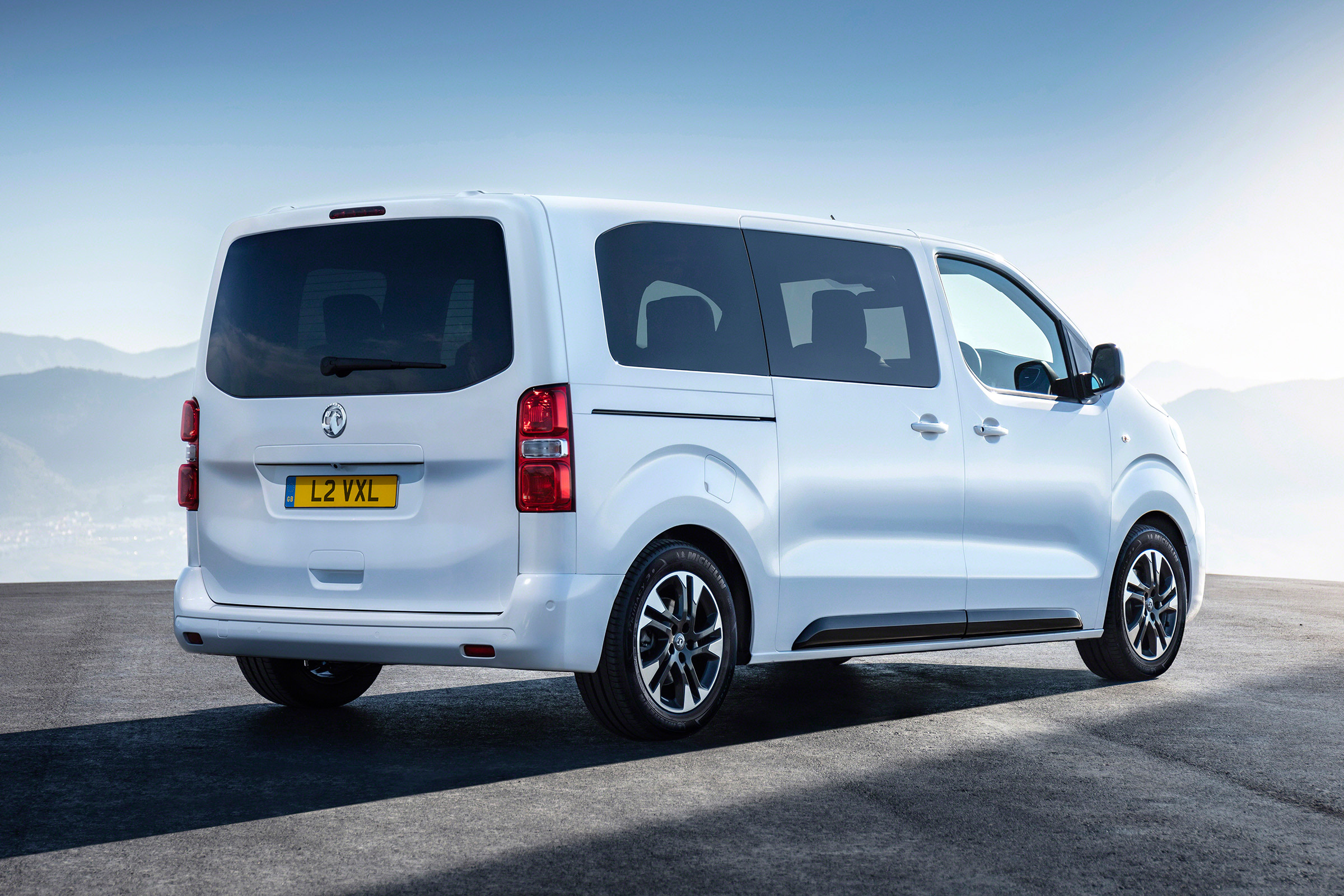 Vauxhall Vivaro Life - rear