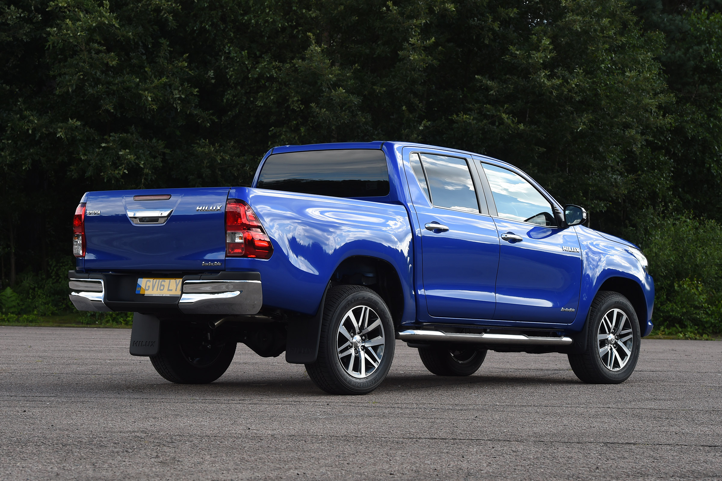 Used Toyota Hilux - rear