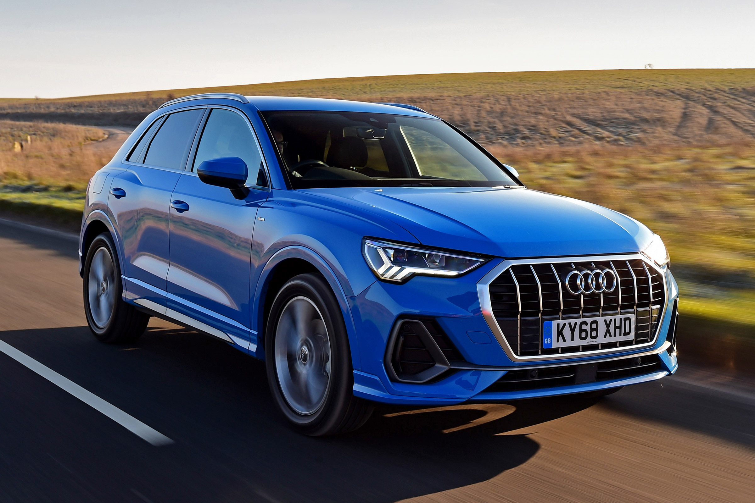 Audi Q3 - front