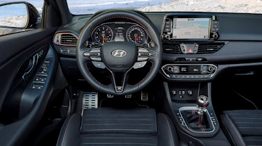 Hyundai i30 N Fastback - dash