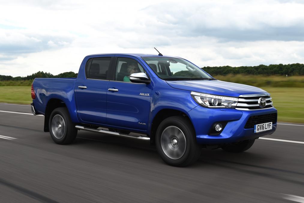 Used Toyota Hilux - front action