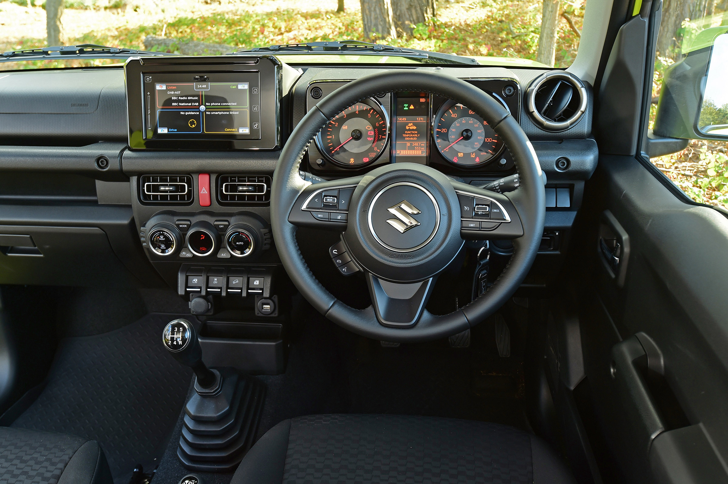 Suzuki Jimny - dash
