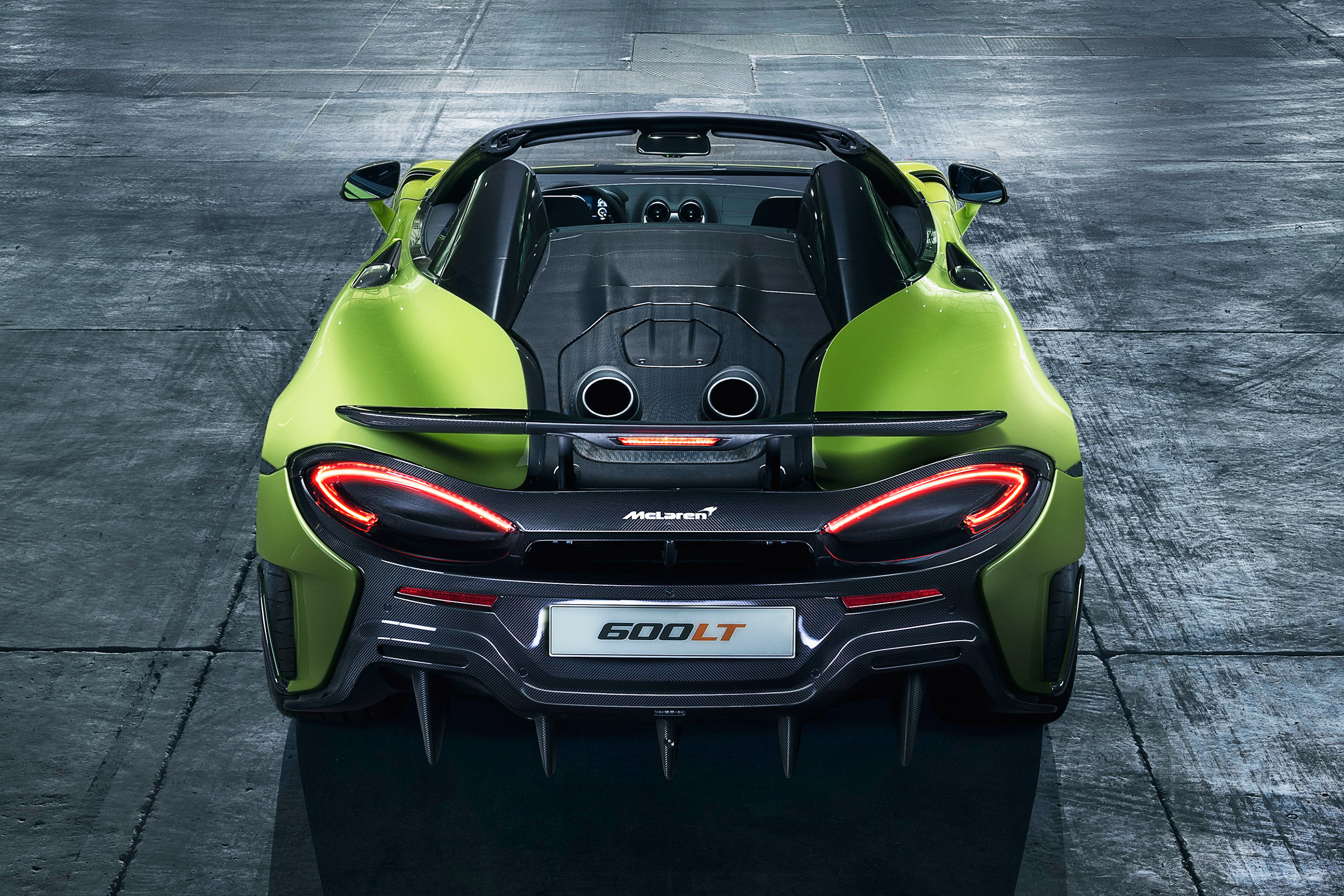 McLaren 600LT Spider - full rear