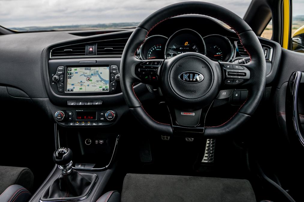 Used Kia Cee'd - dash