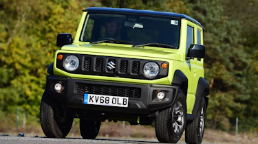 Suzuki Jimny - front action