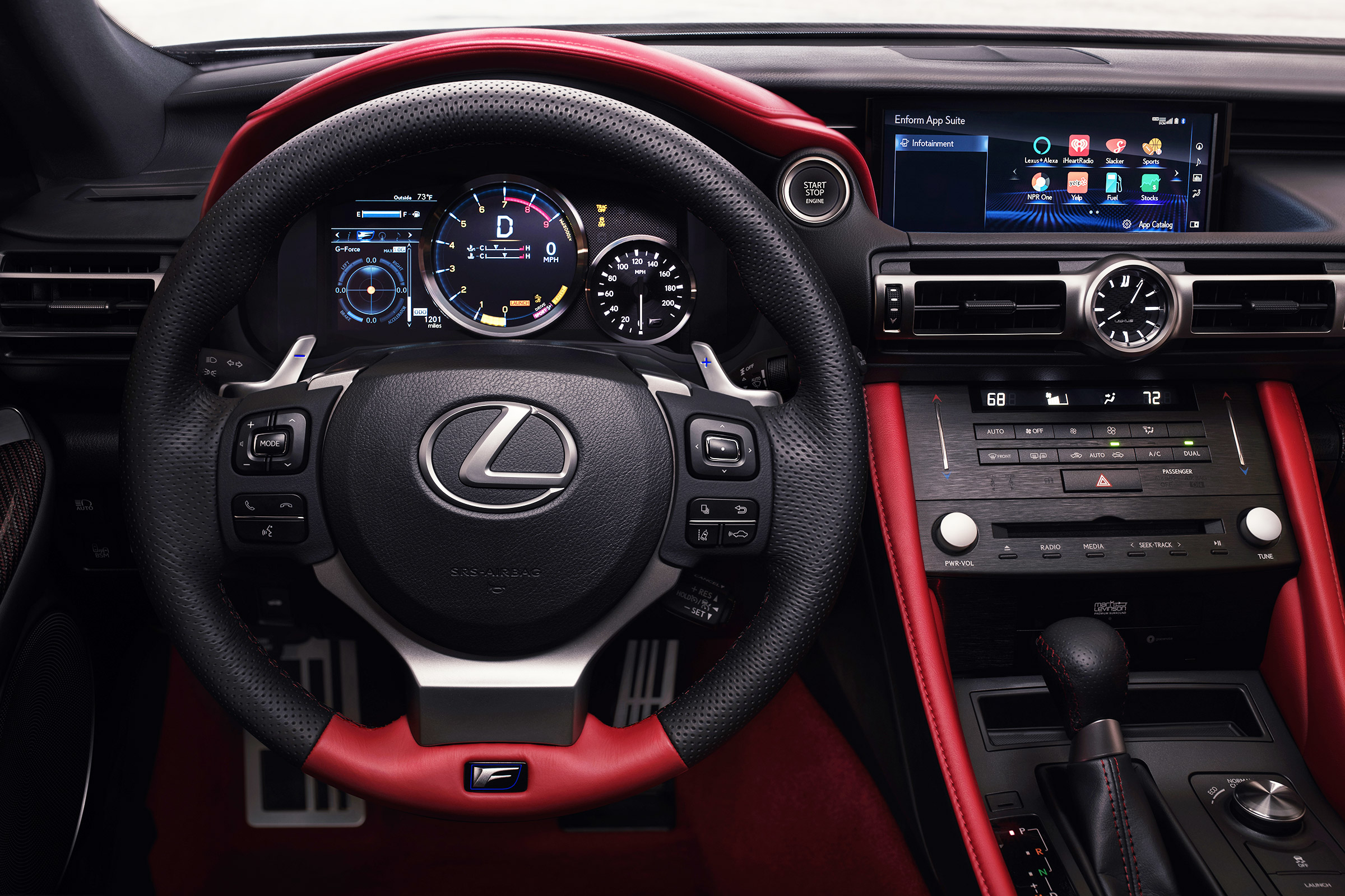 Lexus RC F Track Edition - dash