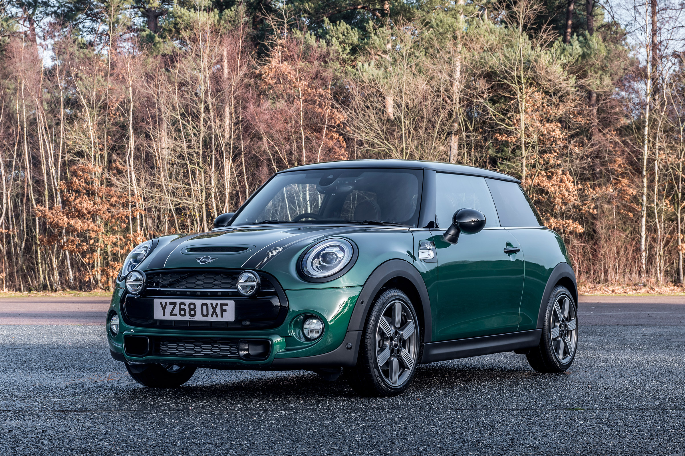 MINI Cooper S 60 Years Edition - front static
