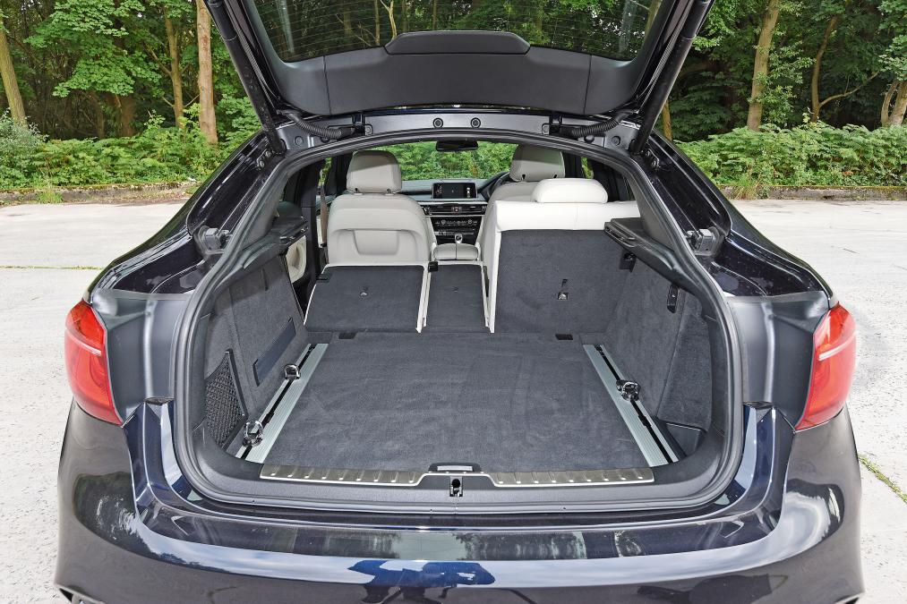 Used BMW X6 - boot