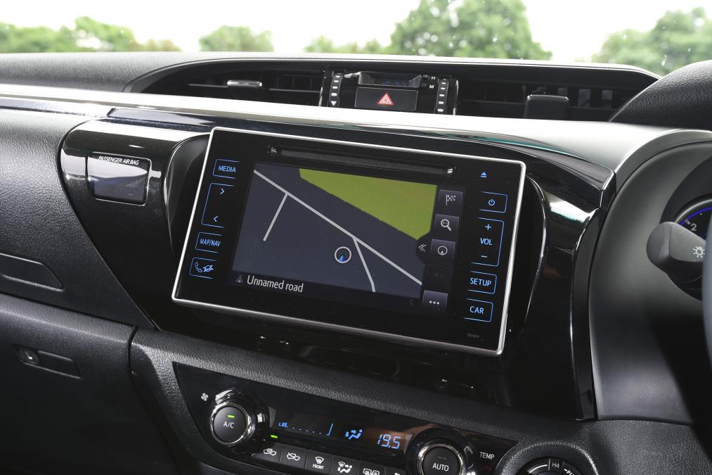 Used Toyota Hilux - sat-nav