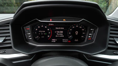Audi A1 - dials