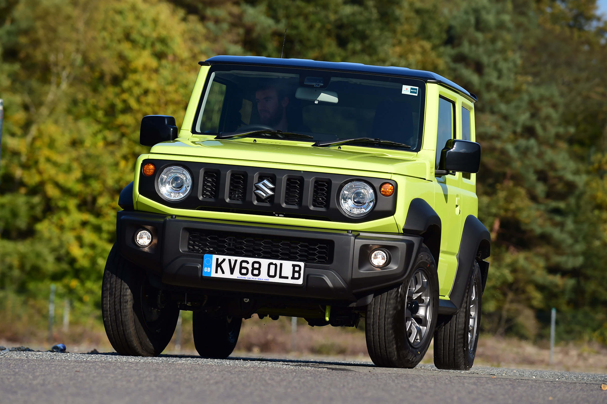 Suzuki Jimny - front cornering